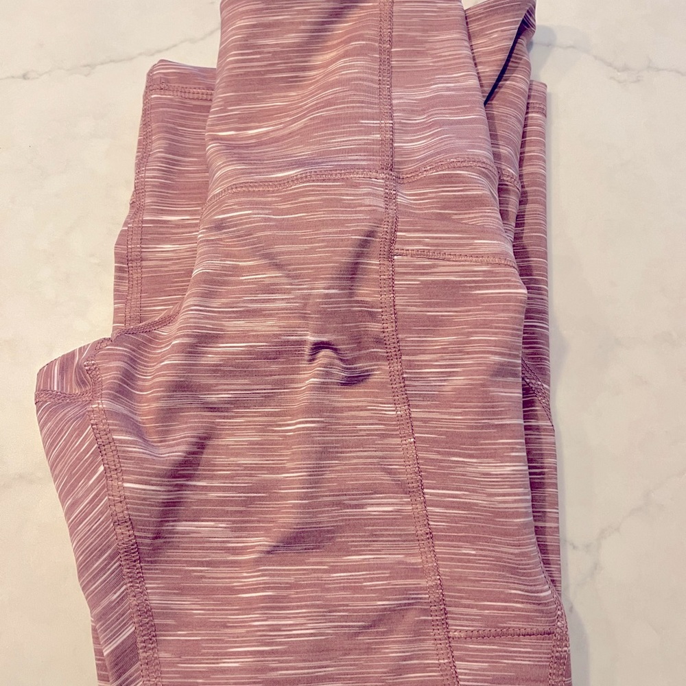 Capri old navy leggings high rise with side pockets